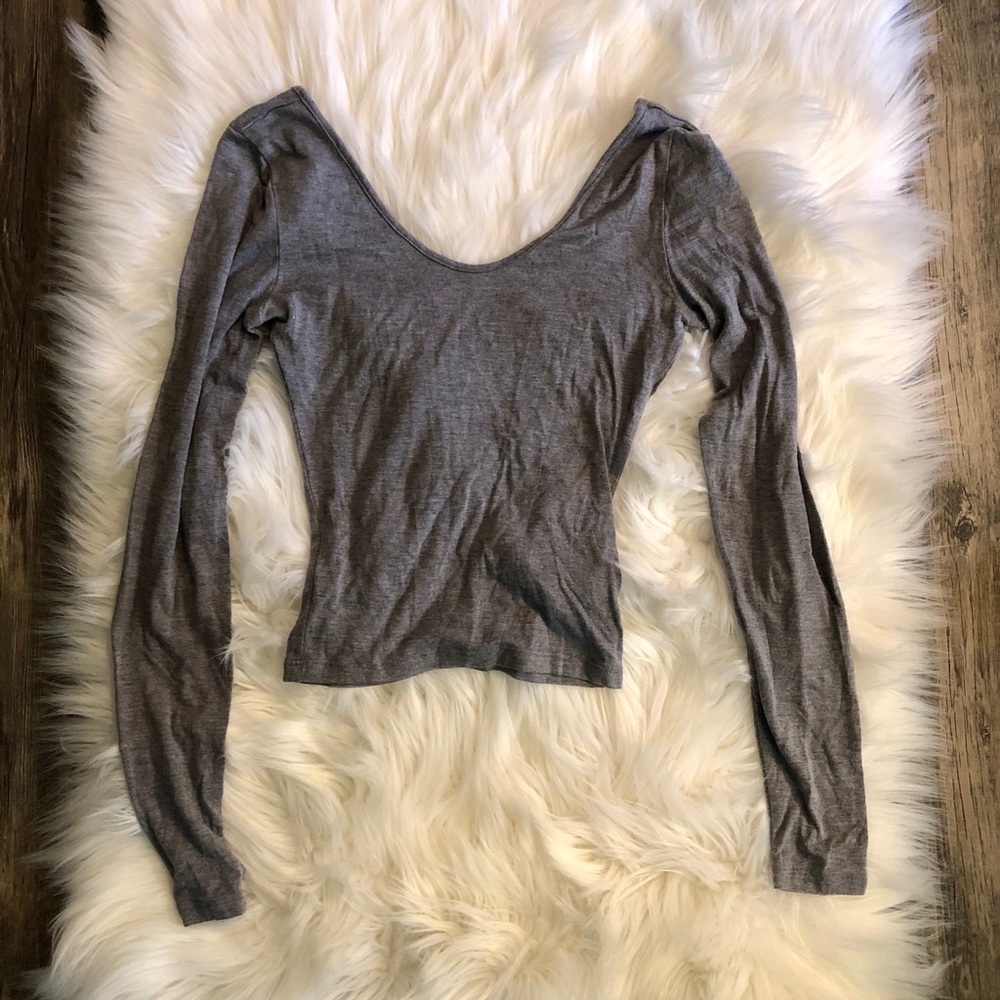 Express long sleeve crop top